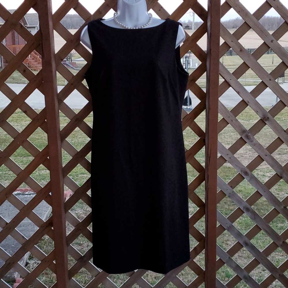 NWT Liz Claiborne Dress sz 8 Sheath Black